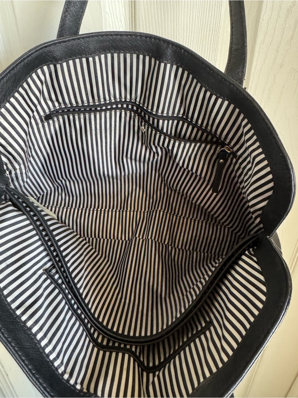 Kate Spade Handbag - Picture 3 of 5